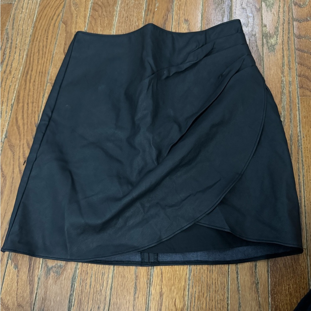 Abercrombie & Fitch black leather skirt